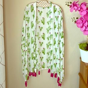 NWOT Mud Pie Caitlyn Cactus Kimono with Tassels